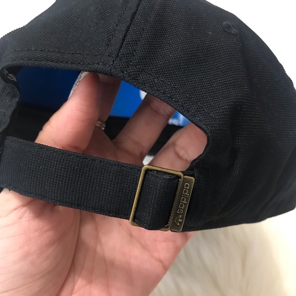 {Adidas} Black + Gold Logo Hat - Picture 4 of 8